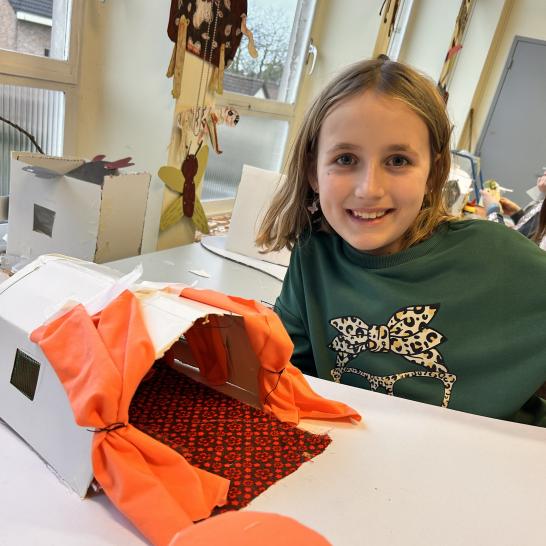 Sfeerbeeld uit het atelier van de tweede graad Beerse